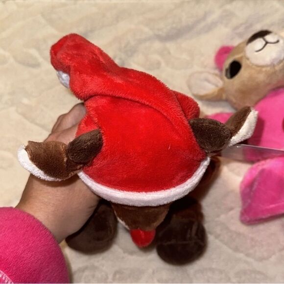 DunDee Set of Boy & Girl Rudolph Red-Nosed Reindeer Plush Squeaky Dog Toys - Picture 7 of 10